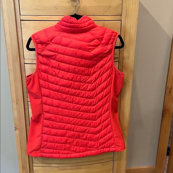 Columbia Women’s Vest Orange - Picture 3 of 5